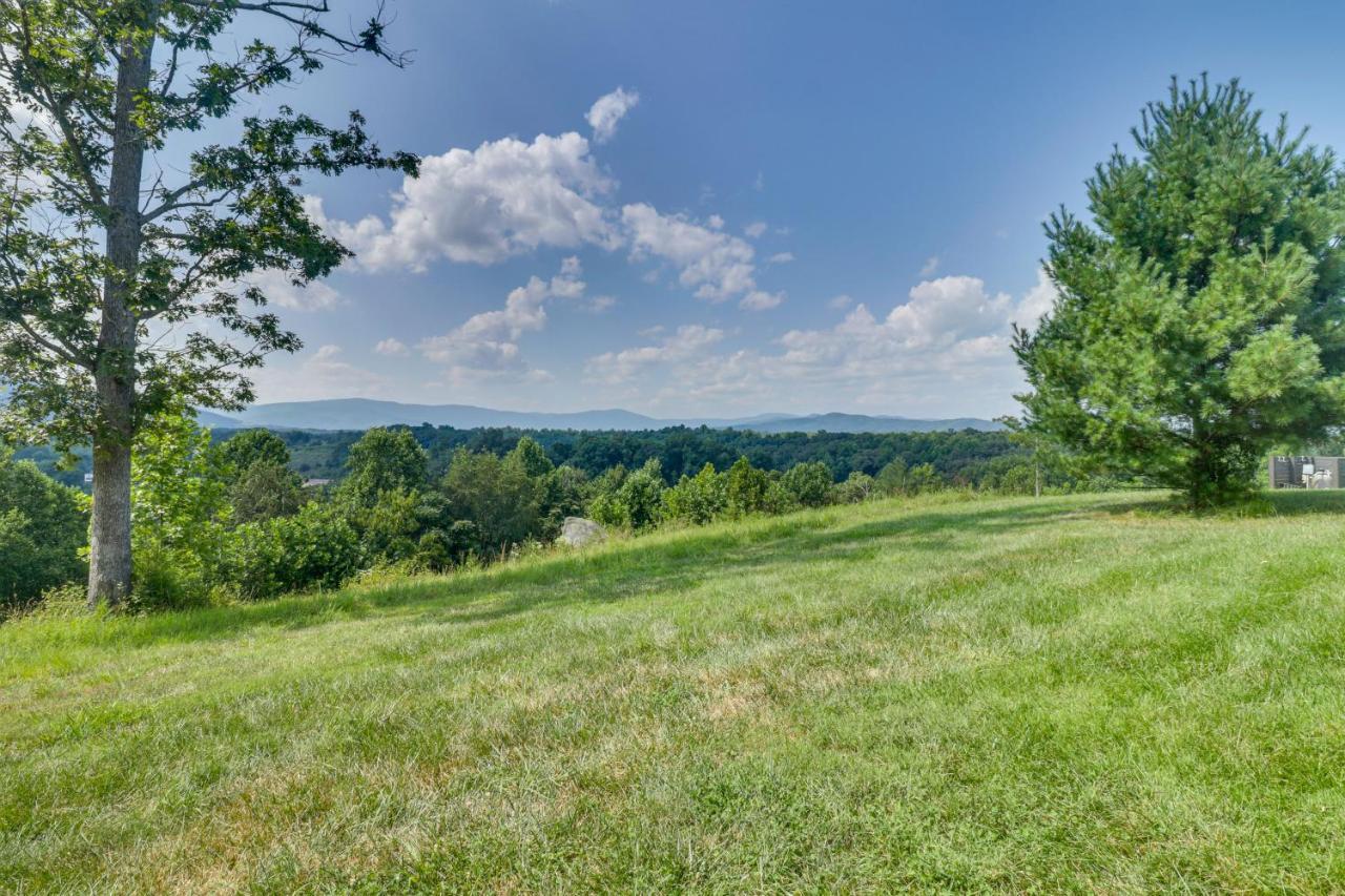 Rustic Baileys Retreat Cabin Near Wineries! Crozet Buitenkant foto